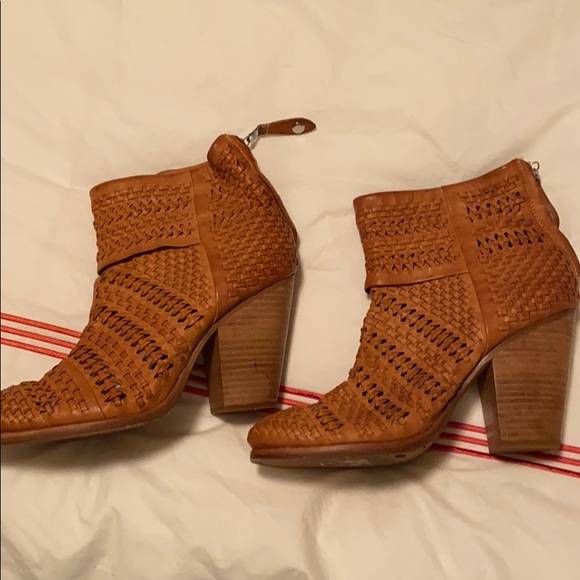 Rag and Bone booties - Picture 1 of 6